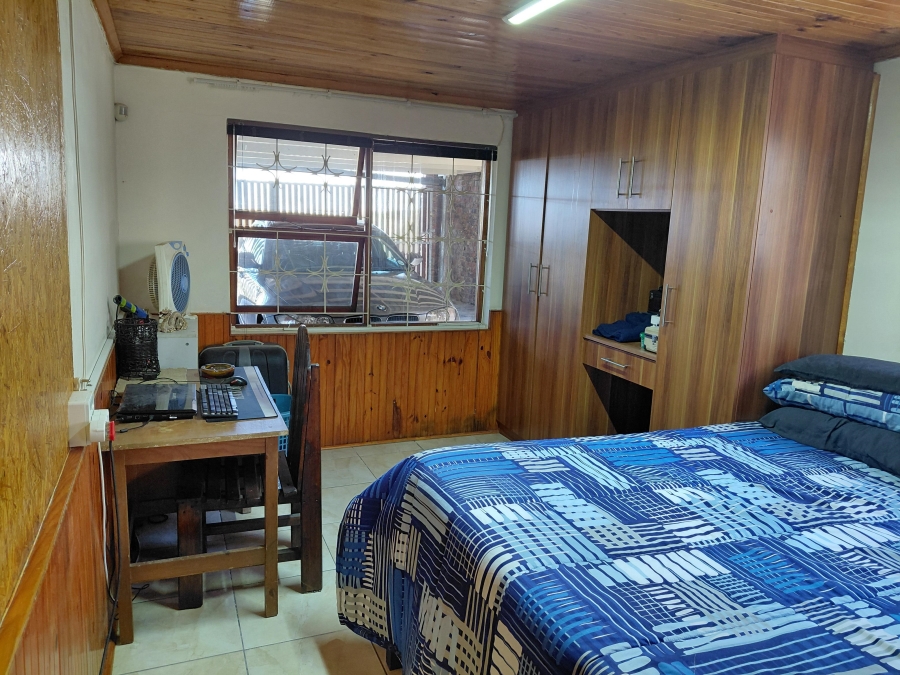 4 Bedroom Property for Sale in Heuwelkruin Eastern Cape